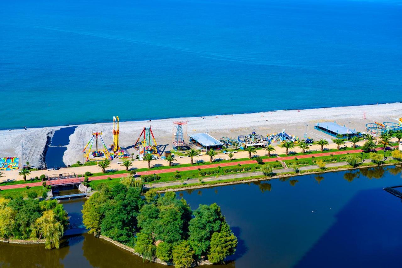 Luxury Sea View Orbi City Батуми Экстерьер фото