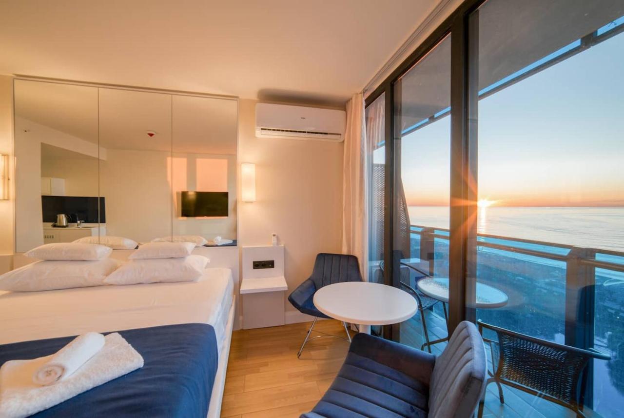 Luxury Sea View Orbi City Батуми Экстерьер фото